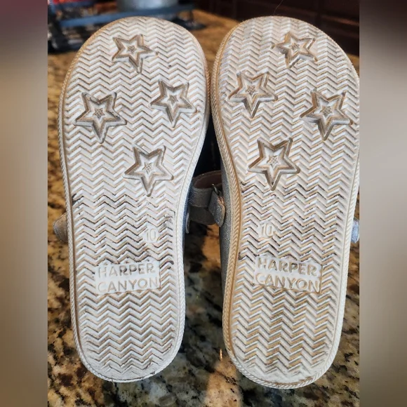Harper Cat Glitter Kids Shoes - Silver - Picture 6 of 6